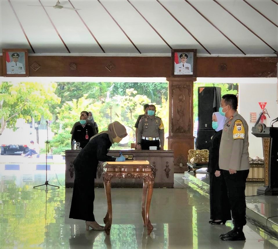 Penandatanganan MoU Mal Pelayanan Publik Kabupaten Bojonegoro