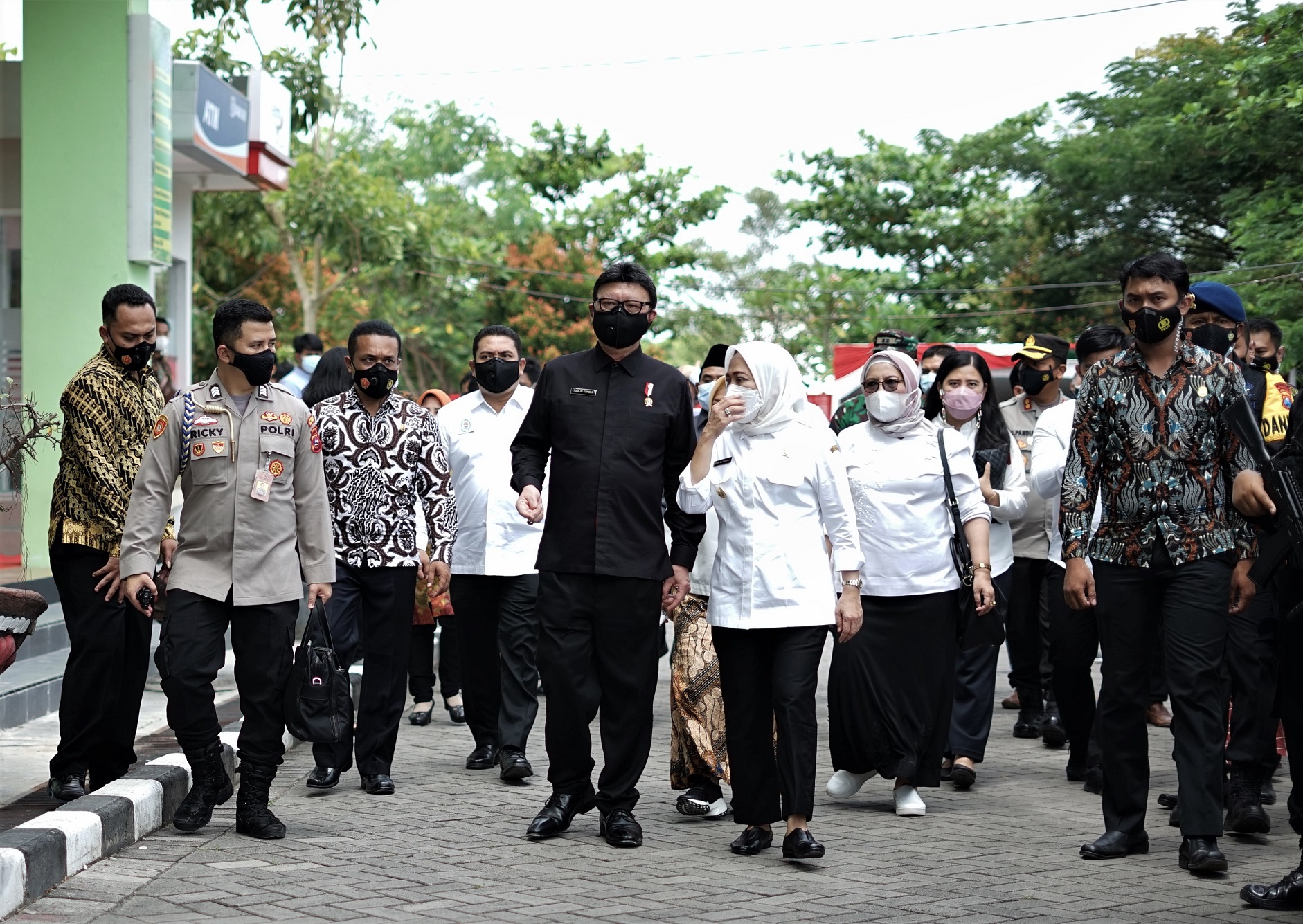 Menpan-RB Hadiri Grand Launching Mal Pelayanan Publik Bojonegoro
