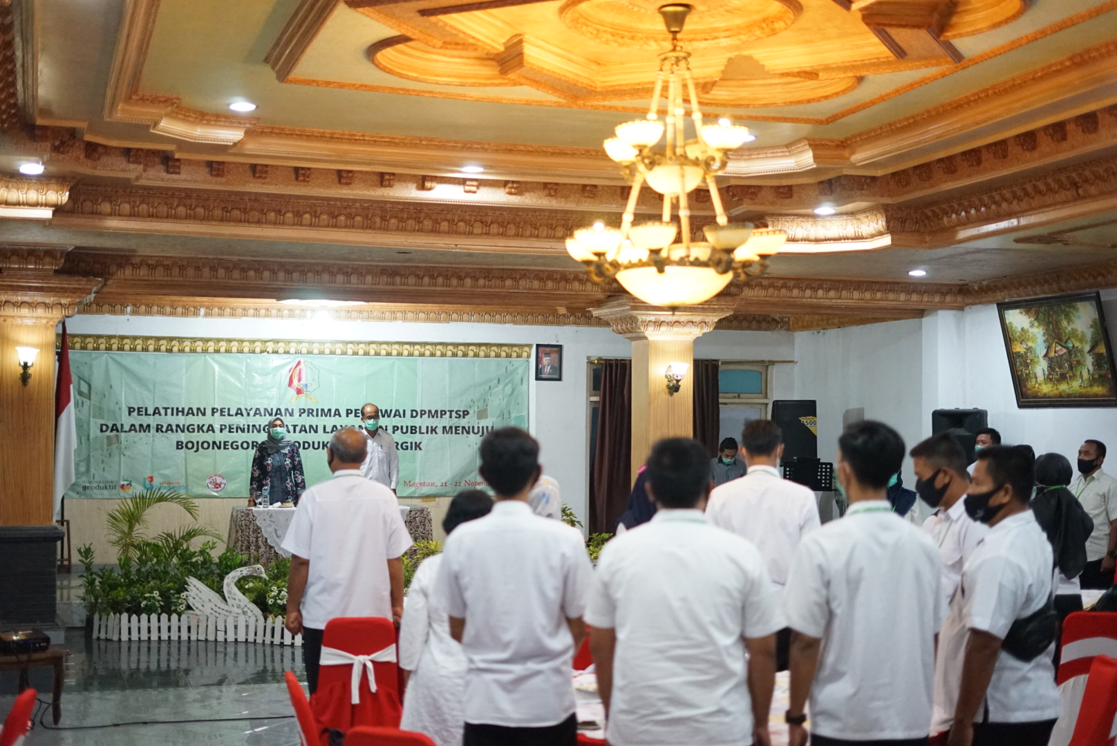 PELATIHAN PELAYANAN PRIMA DI SARANGAN